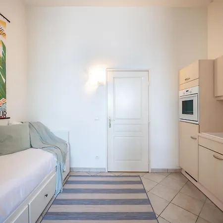 Anastasia, Sea Front, Terrace, Ground Floor Appartement Menton