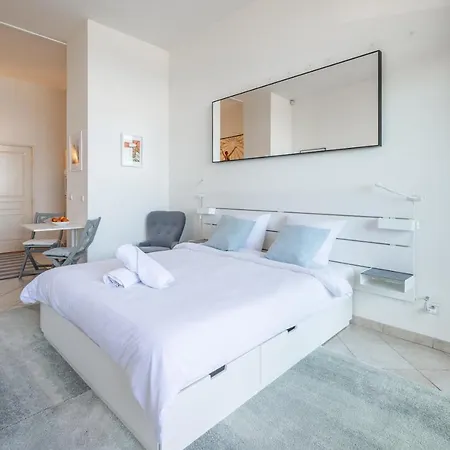 Apartman Sea Front, Terrace, Ground Floor *