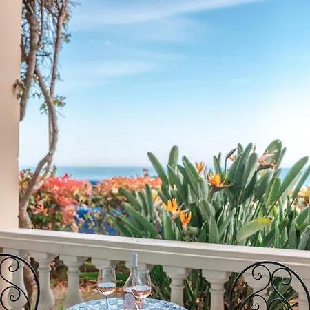 Sea Front, Terrace, Ground Floor * Menton